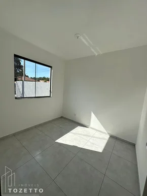 Casa Individual à Venda No Jardim Paraíso Em Uvaranas