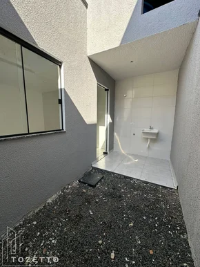 Casa Individual à Venda No Jardim Paraíso Em Uvaranas