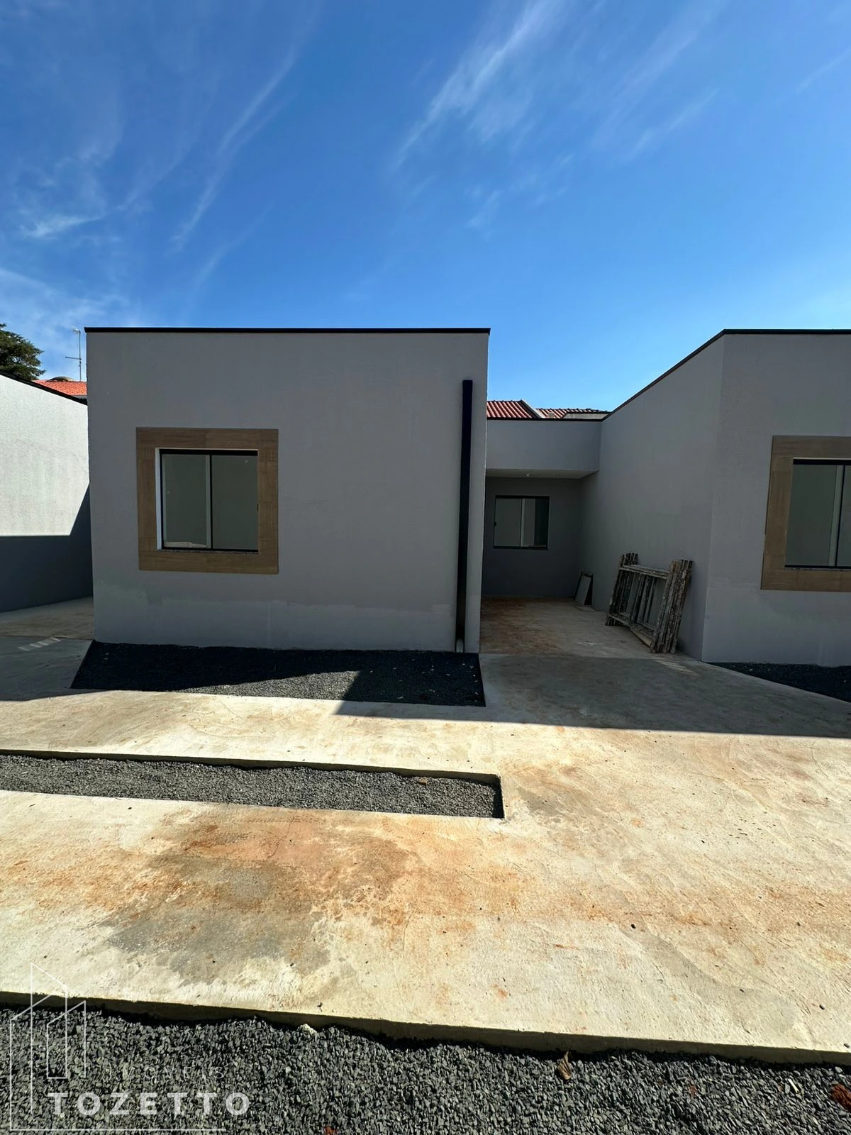 Casas à Venda No Jardim Paraíso Em Uvaranas