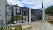 <strong>Casa com suíte toda em laje no Contorno!</strong>