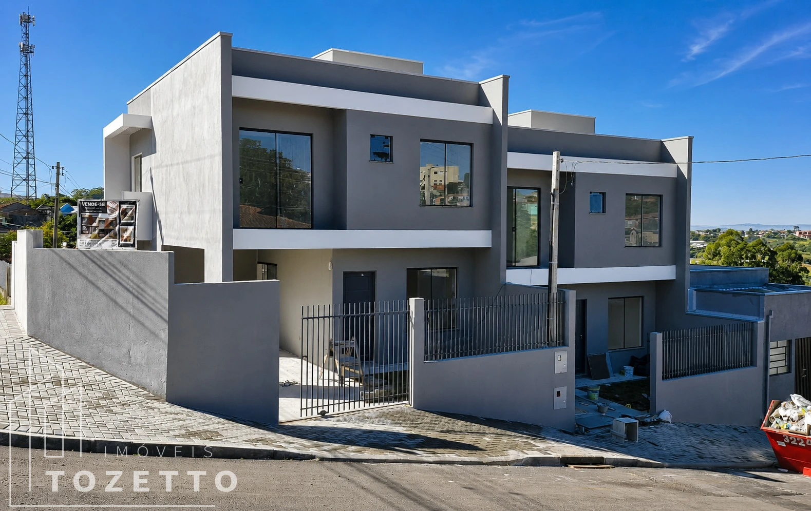 Excelente sobrado com suíte em Uvaranas ! - Foto 1
