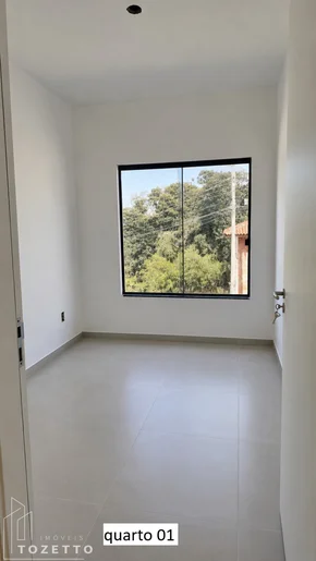 Excelente Sobrado Com Suíte Em Uvaranas !