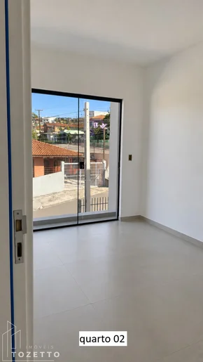 Excelente Sobrado Com Suíte Em Uvaranas !