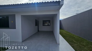 Casa De Esquina Em Uvaranas