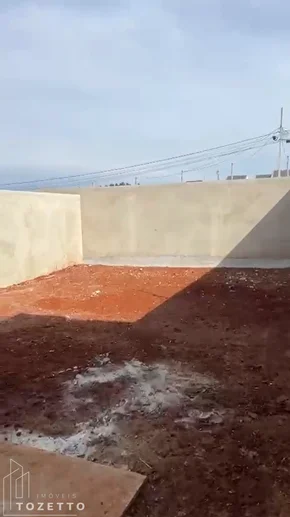 Casas com passagem lateral e amplo terreno à venda no Dona Marly em Uvaranas - Foto 2