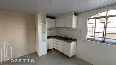 Casa Para Locação 3 Quartos  Uvaranas