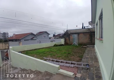 Casa Com 3 Quartos Para Locação No órfãs