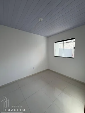 Casa à Venda No Residencial Lili, Terraliz