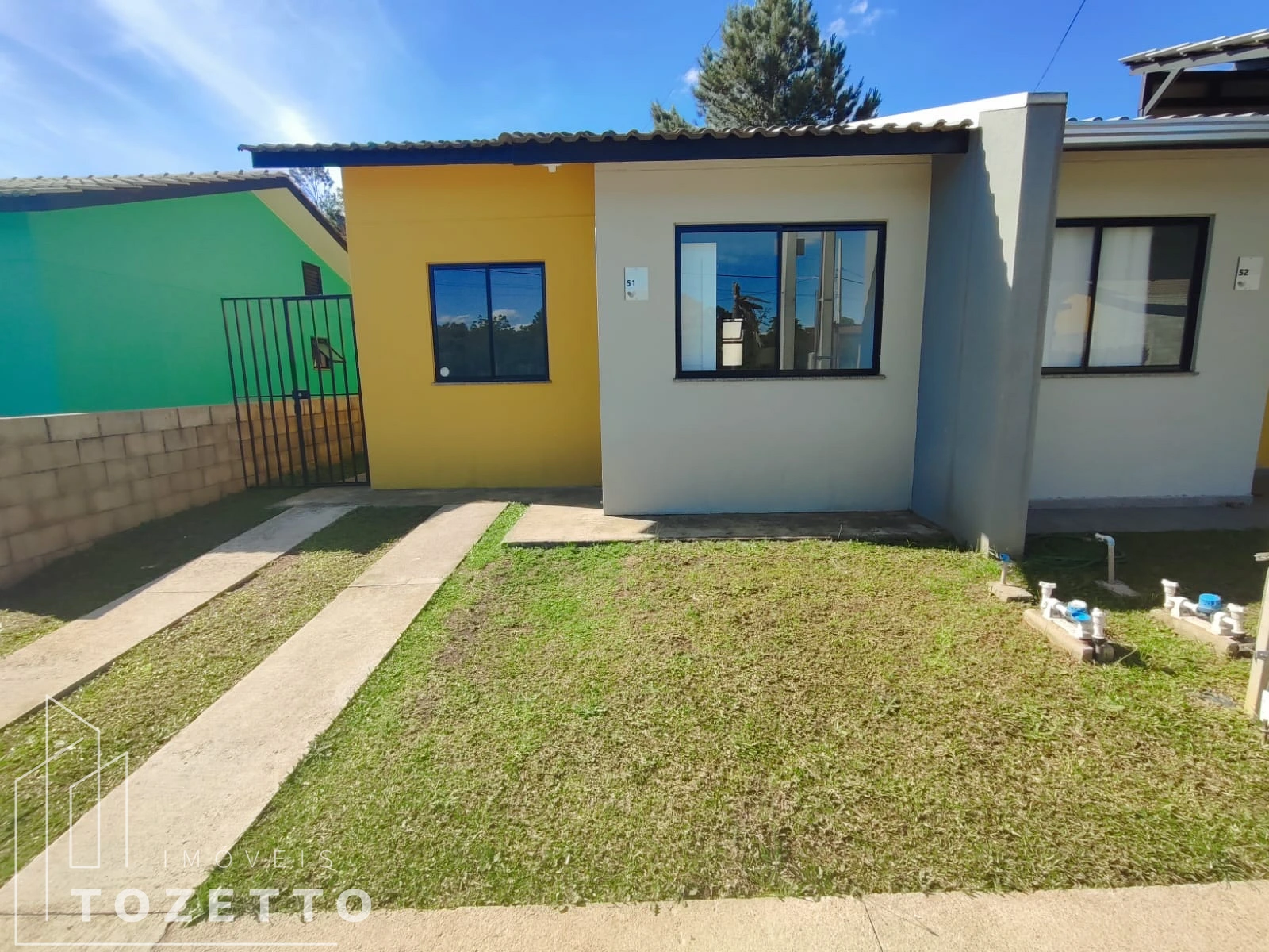Casa Em Condomínio 2 Quartos Uvaranas