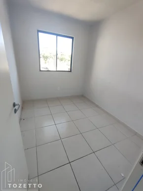 Casa Em Condomínio 2 Quartos Uvaranas