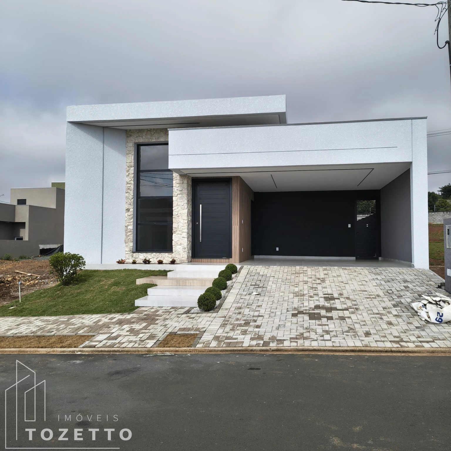 Excelente imóvel no Condomínio Bosque Mistral - Foto 1
