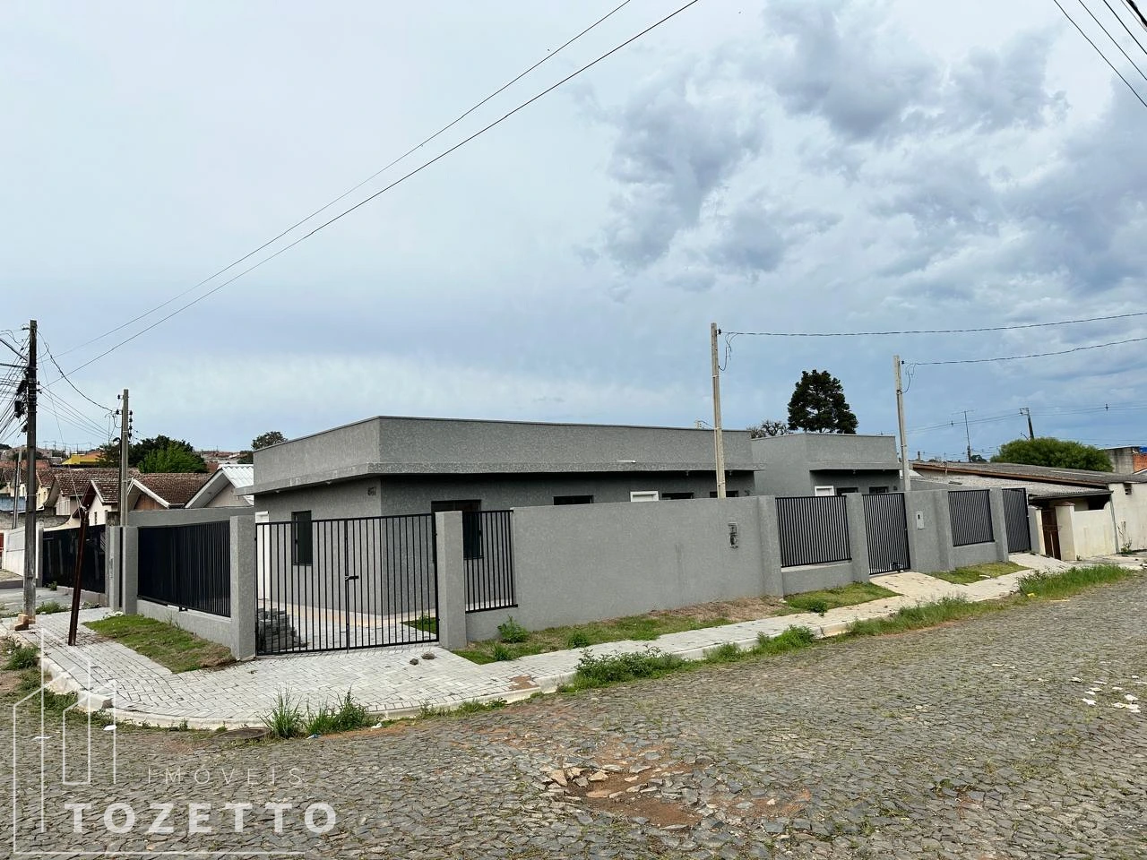 Casa de Esquina à Venda no Contorno, Santa Paula - Foto 1