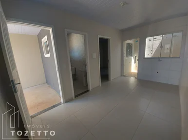 Oportunidade! Casa com 2 quartos no Dona Marly ! - Foto 2