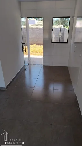 Casa à Venda No Gsp, Uvaranas
