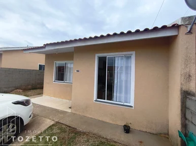Casa à Venda No Condomínio Residencial Porto Olivia