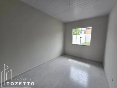Casa à Venda Em Uvaranas , Cachoeira!