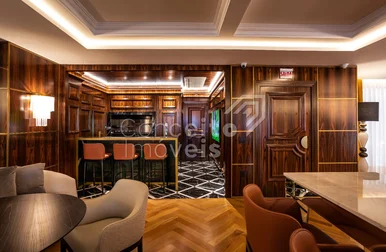 Cna Cartier Residence