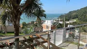 <strong>Casa Alto Padrão em Penha</strong>