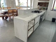 <strong>Casa Alto Padrão em Penha</strong>