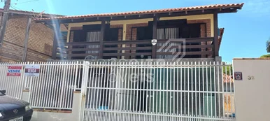 <strong>Sobrado - Centro de Bal Piçarras</strong>