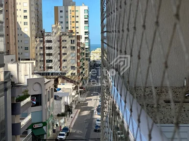 <strong>Aluguel por diária AP 3 QUARTO  -02Vaga -10p- Meia Praia -SC</strong>