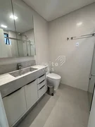 <strong>Apartamento de alto padrão - Meia Praia</strong>