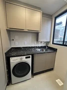 <strong>Apartamento de alto padrão - Meia Praia</strong>