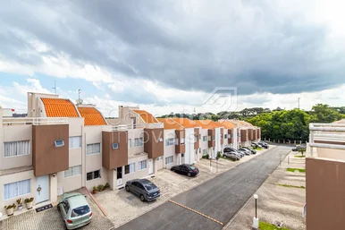 <strong>Sobrado Triplex - 3 Quartos (suite) - Curitiba/Xaxim</strong>