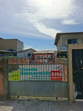 <strong>CASA PARA LOCAÇÃO ANUAL EM ITAPEMA</strong>