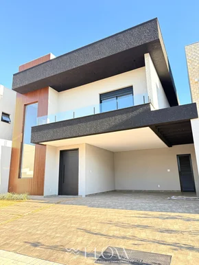 <strong>SOBRADO EM CONDOMINIO FECHADO</strong>