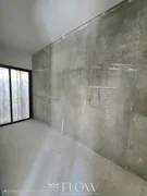 <strong>Sobrado em Condominio</strong> <small>(3 dormitórios sendo 3 suítes)</small>
