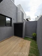 <strong>Casa em Condomínio</strong> <small>(3 dormitórios sendo 1 suíte)</small>