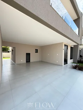 Casa Em Condomínio Com 3 Suítes