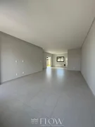 <strong>CASA EM CONDOMÍNIO COM 3 SUÍTES</strong>