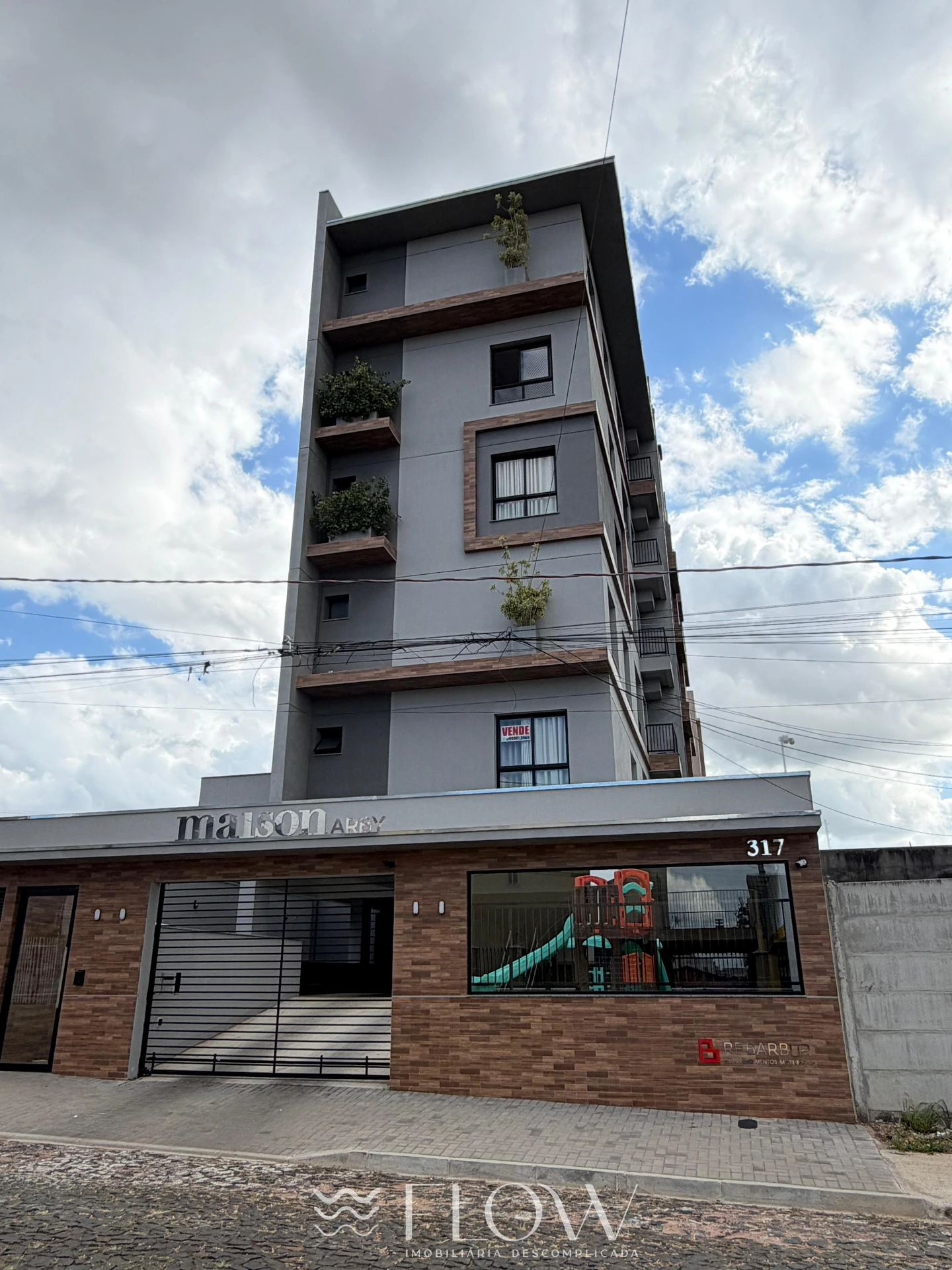 Apartamento em Jardim Carvalho