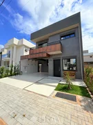 <strong>CASA COM 4 SUITES</strong>