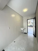 <strong>CASA COM 3 DORMITÓRIOS SENDO 1 SUITE</strong>