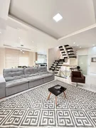 <strong>SOBRADO COM 3 SUITES TODAS COM CLOSET E PISCINA</strong>