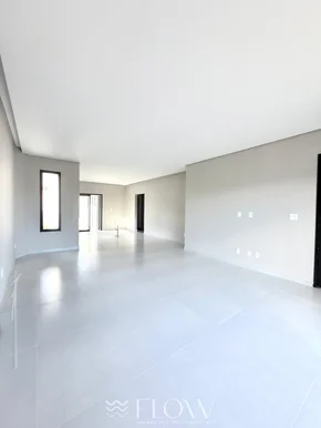 Casa Em Condomínio Fechado Com 3 Quartos Sendo 1 Suite