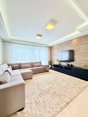 Casa Em Condomínio Fechado Com 3 Quartos Sendo 1 Suite