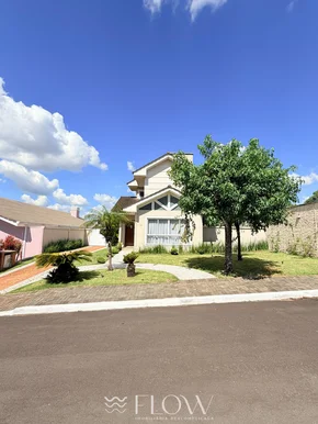 Casa Em Condomínio Fechado Com 3 Quartos Sendo 1 Suite