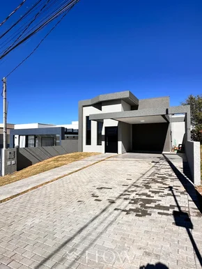 Casa Térrea Com 3 Suítes No Parque Dos Ingleses