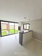 <strong>Sobrado em Condominio</strong>&nbsp;<small>(3 dormit&oacute;rios sendo 1 su&iacute;te)</small>