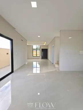 Sobrado em Jardim Carvalho