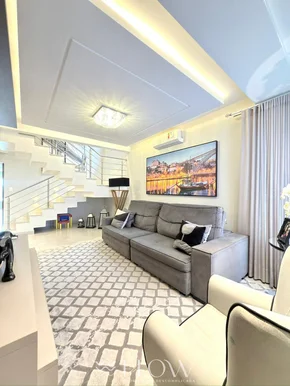 Casa Em Condomínio Com Mobiliada
