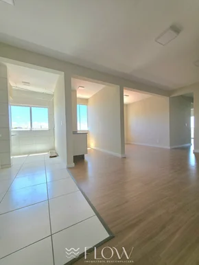 <strong>Apartamento Padrão</strong>&nbsp;<small>(3 dormit&oacute;rios sendo 1 su&iacute;te)</small>