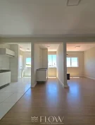 <strong>Apartamento Padrão</strong>&nbsp;<small>(3 dormit&oacute;rios sendo 1 su&iacute;te)</small>