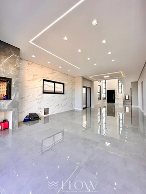 Casa Com 3 Suítes E Amplo Quintal No Fontana Di Trevi