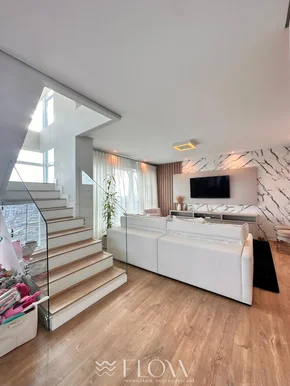 Cobertura Duplex Com 3 Quartos E 3 Vagas