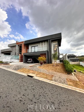 Casa Com 3 Suítes E Mezanino No Jd Carvalho